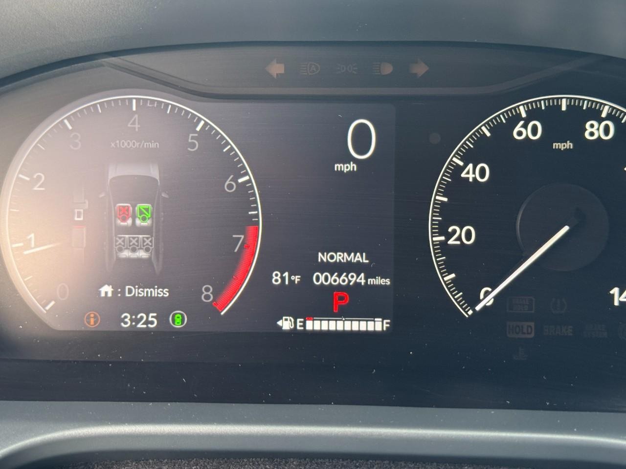 Honda HR-V Vehicle Full-screen Gallery Image 20