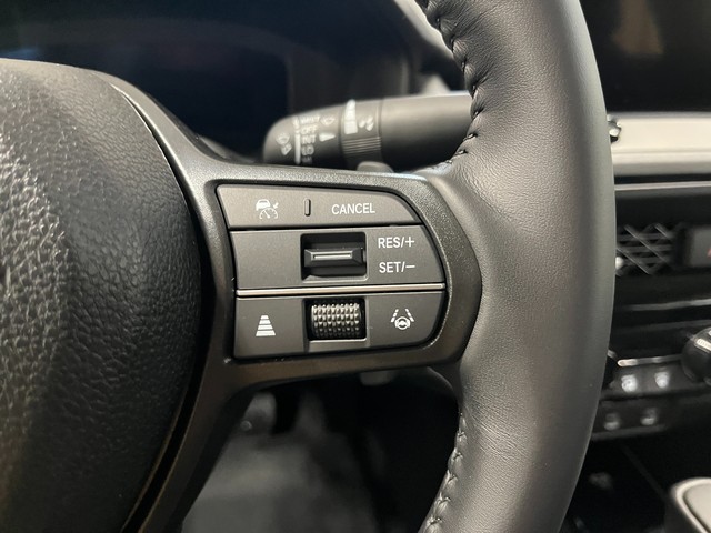 Honda Accord Hybrid Vehicle Full-screen Gallery Image 20