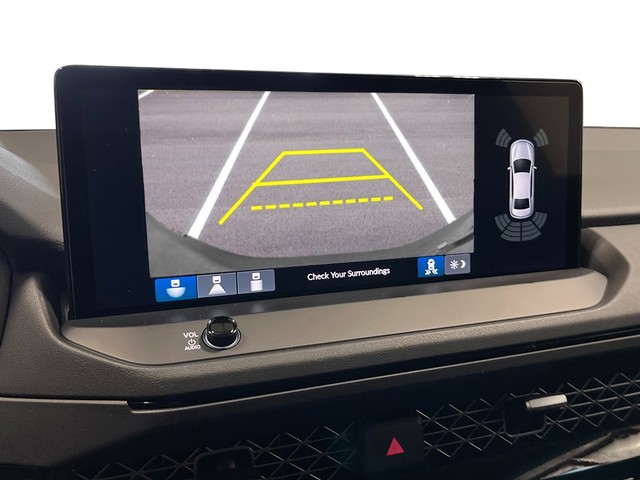 Honda Accord Hybrid Vehicle Full-screen Gallery Image 23