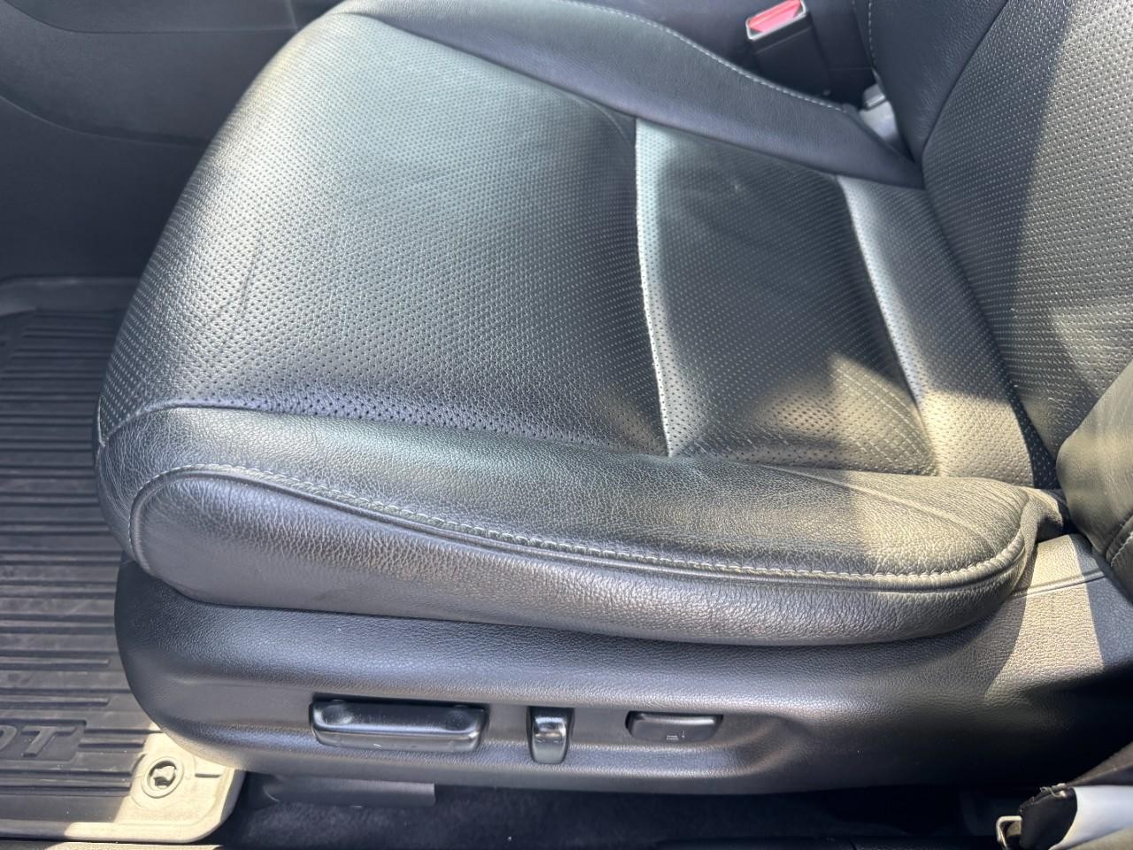 Honda Pilot Vehicle Full-screen Gallery Image 21