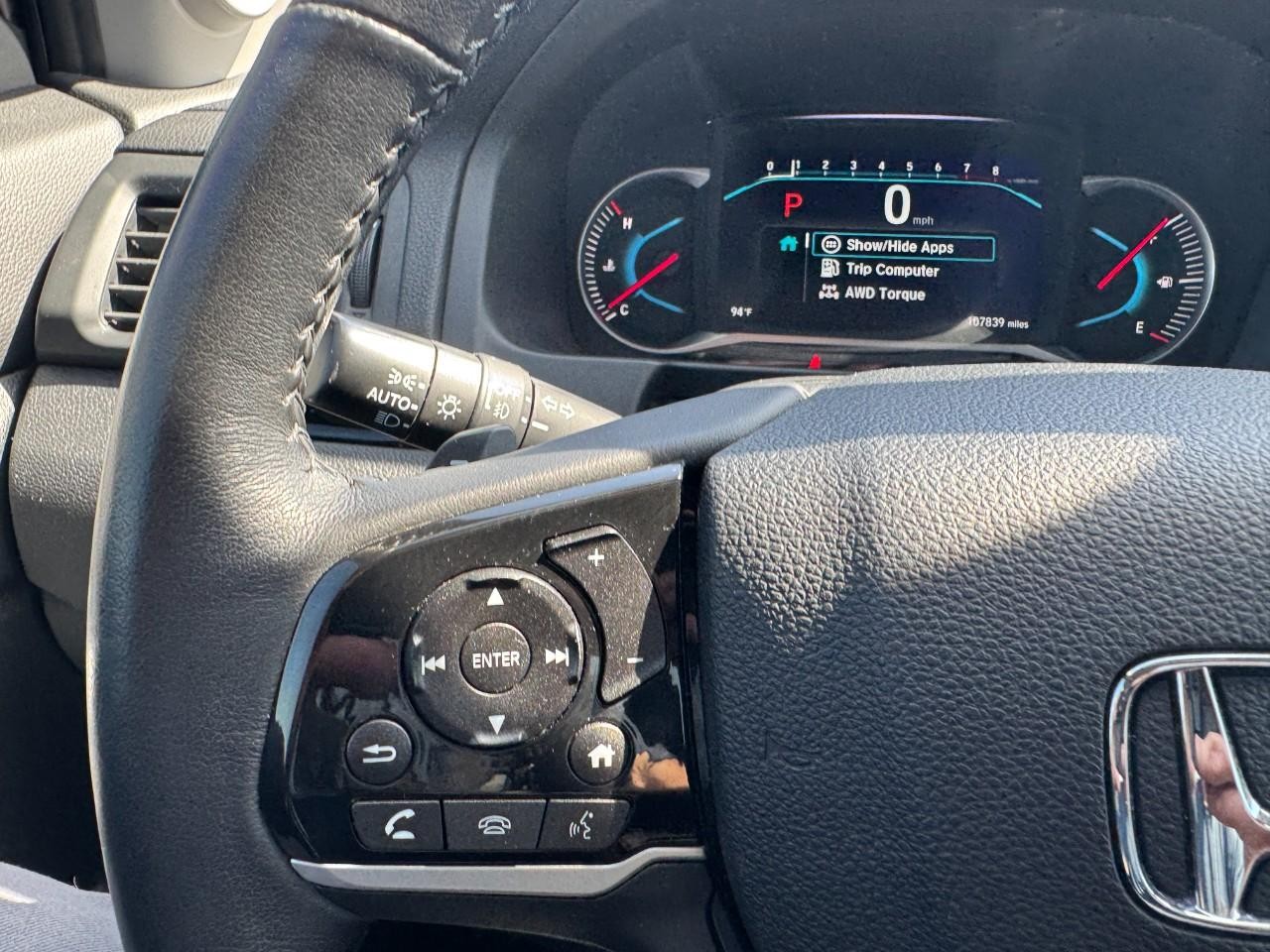 Honda Pilot Vehicle Full-screen Gallery Image 23