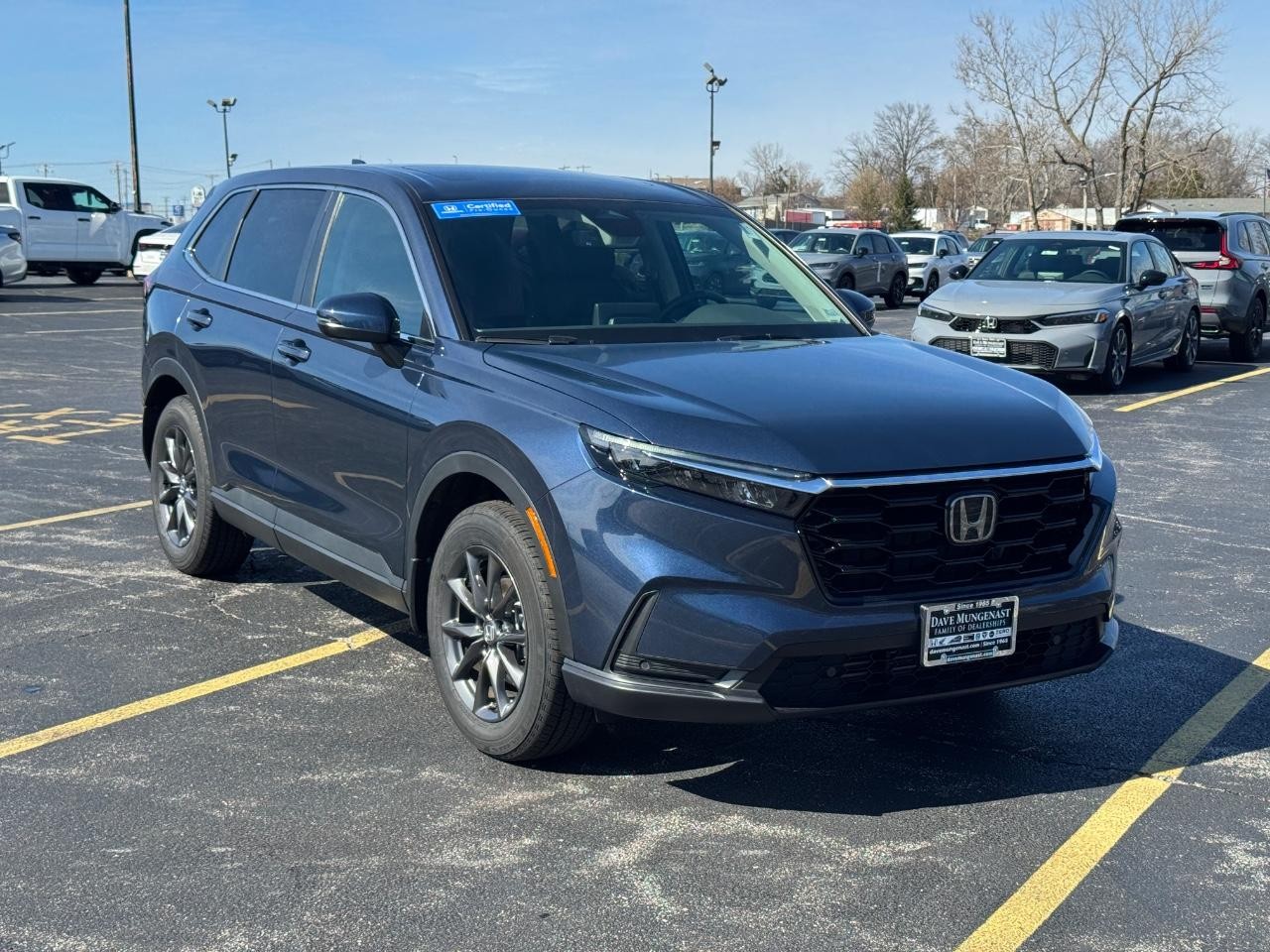 Honda CR-V Vehicle Full-screen Gallery Image 02