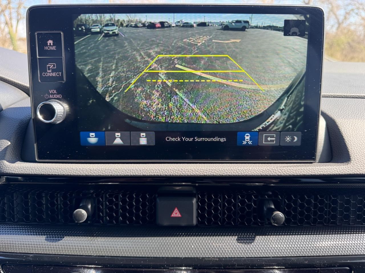 Honda CR-V Vehicle Full-screen Gallery Image 26