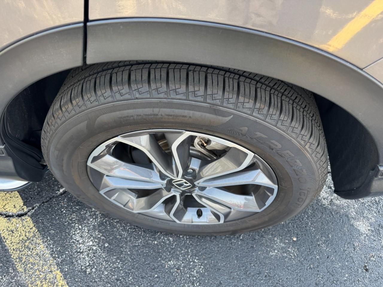 Honda CR-V Vehicle Full-screen Gallery Image 07