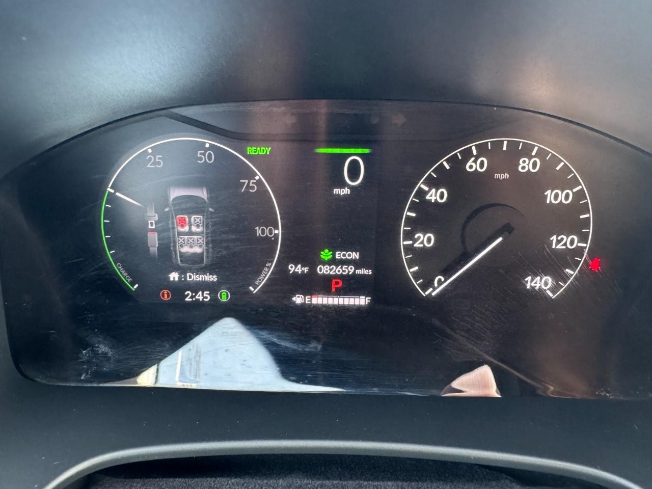 Honda CR-V Hybrid Vehicle Full-screen Gallery Image 23