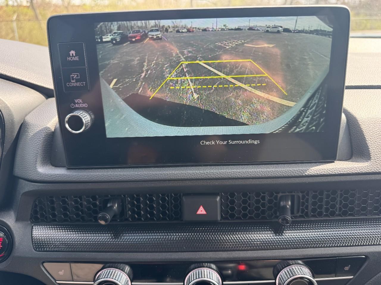 Honda CR-V Vehicle Full-screen Gallery Image 25