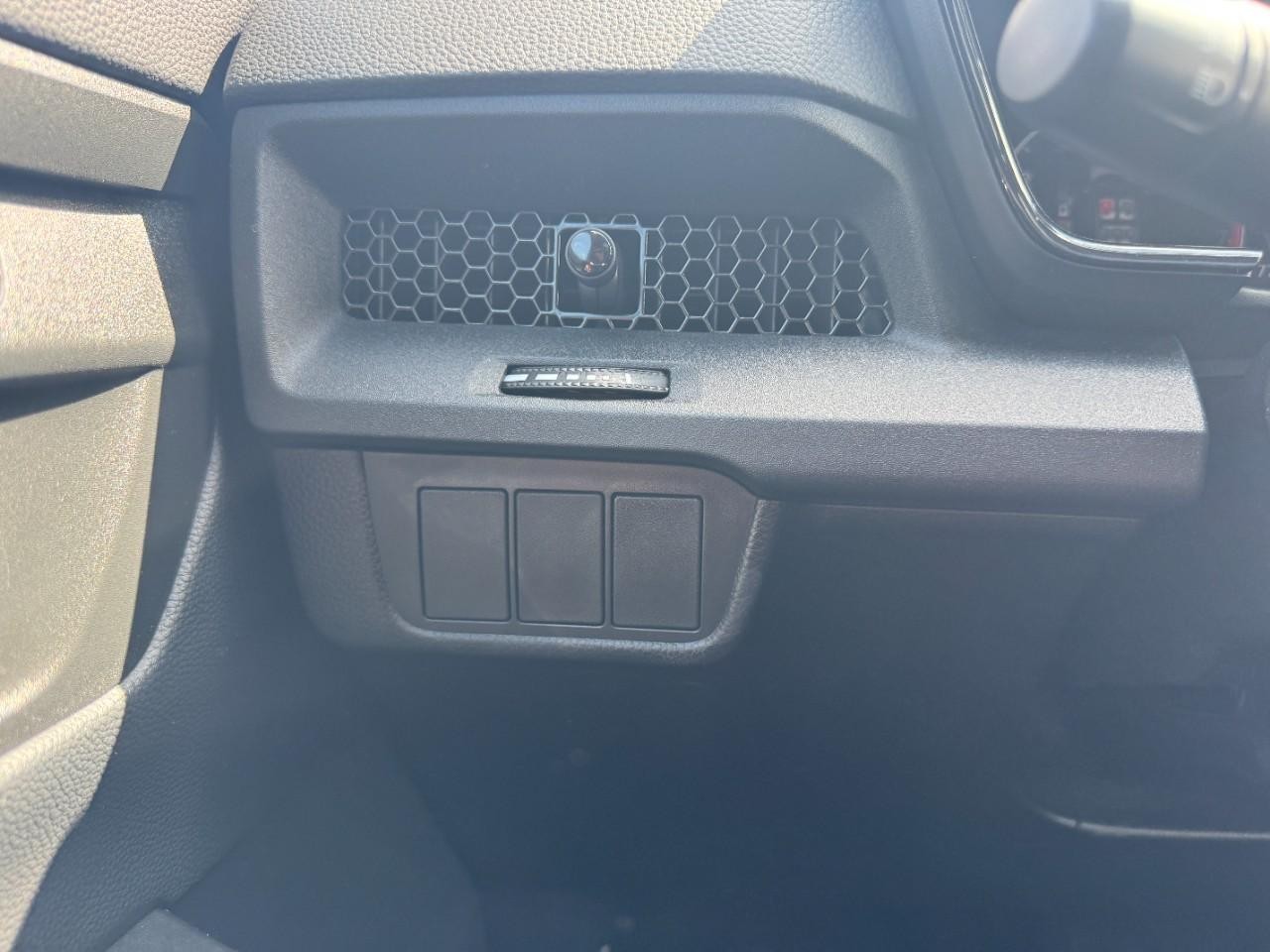 Honda CR-V Vehicle Full-screen Gallery Image 28