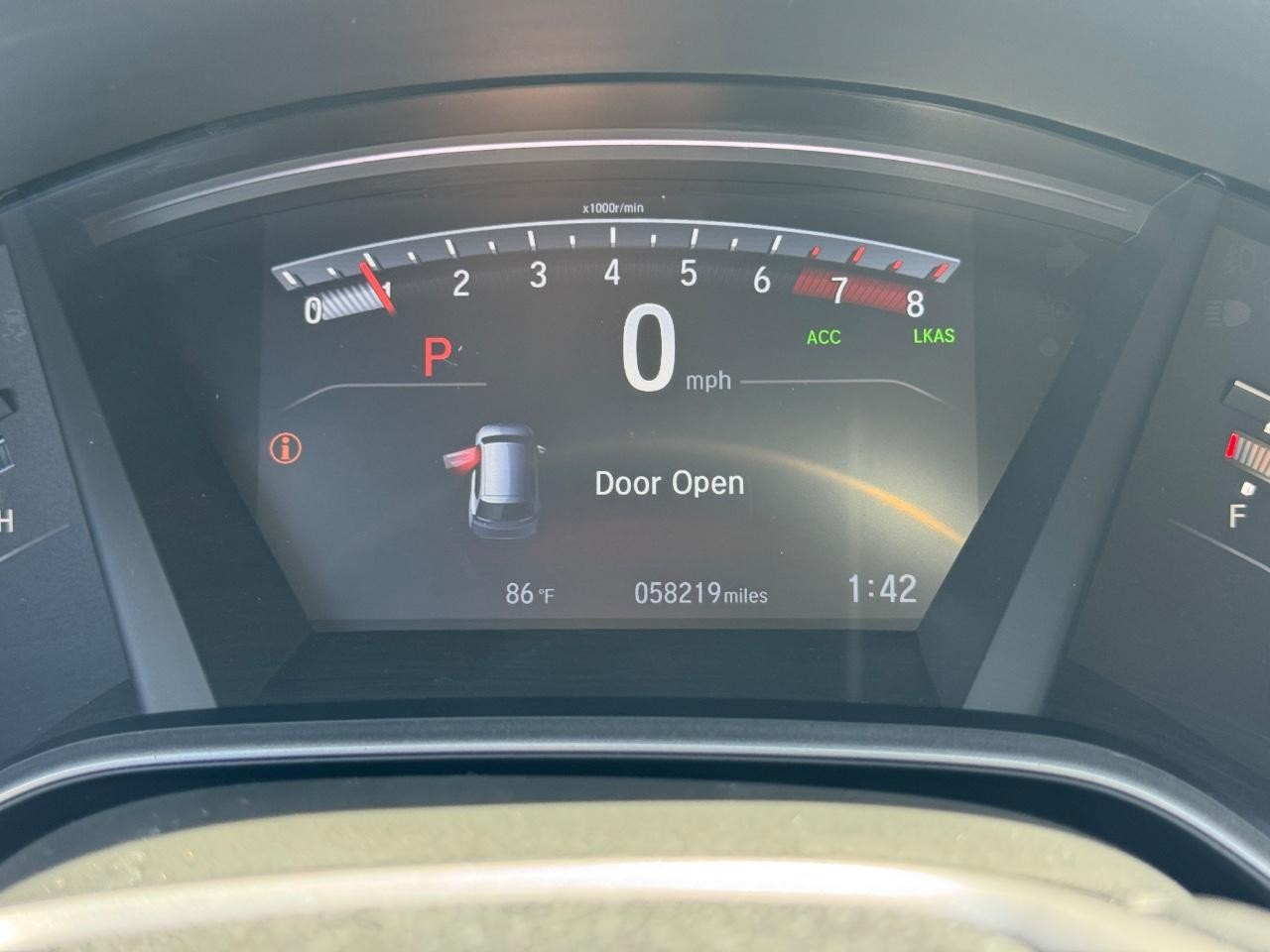 Honda CR-V Vehicle Full-screen Gallery Image 22