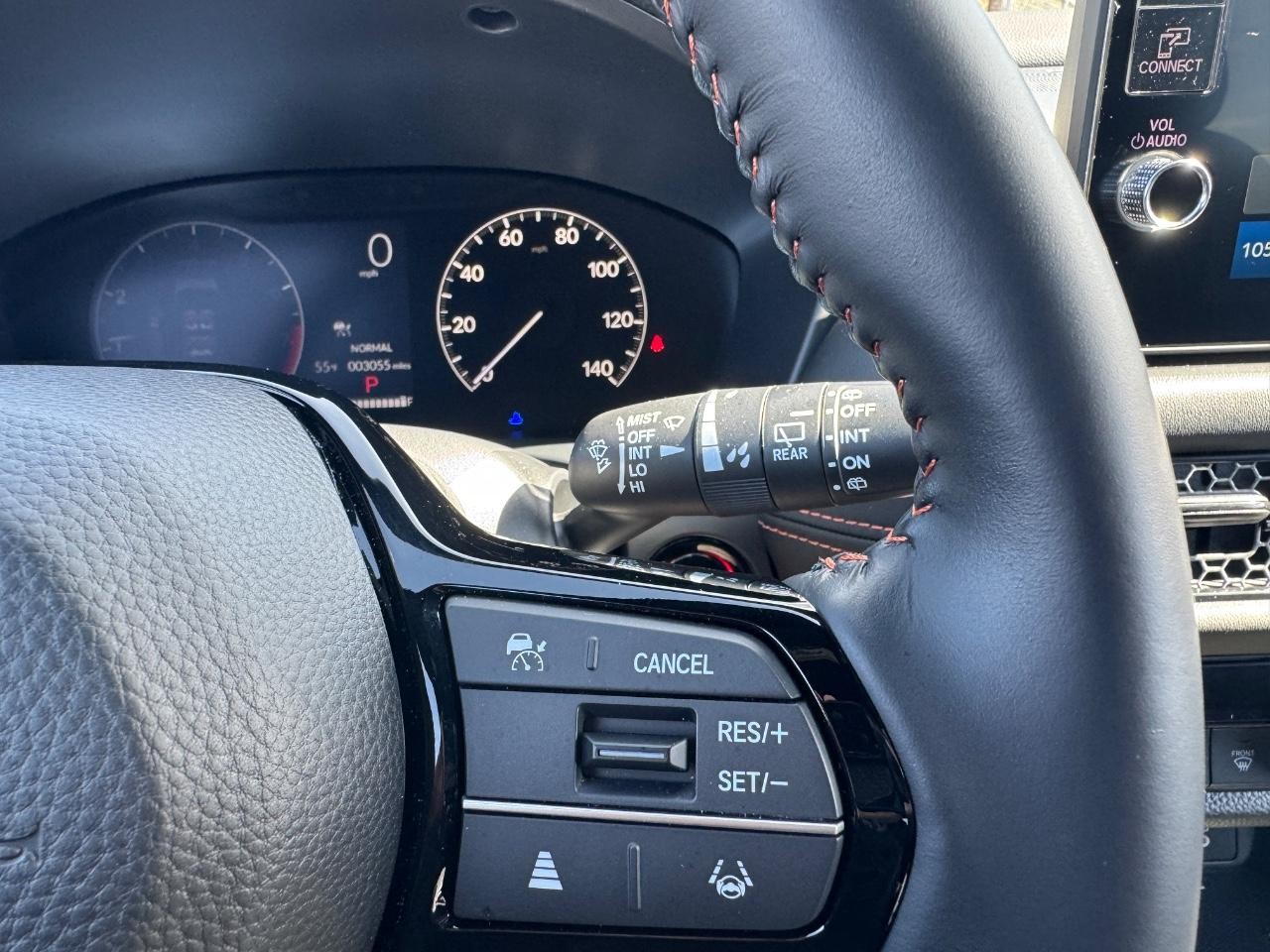 Honda HR-V Vehicle Full-screen Gallery Image 22