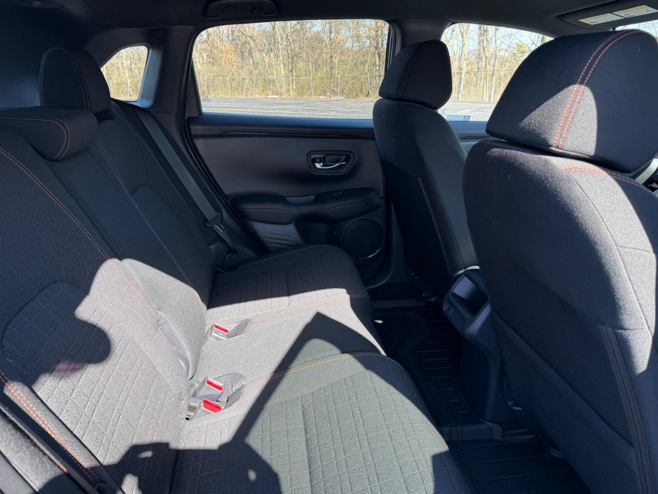 Honda HR-V Vehicle Full-screen Gallery Image 07