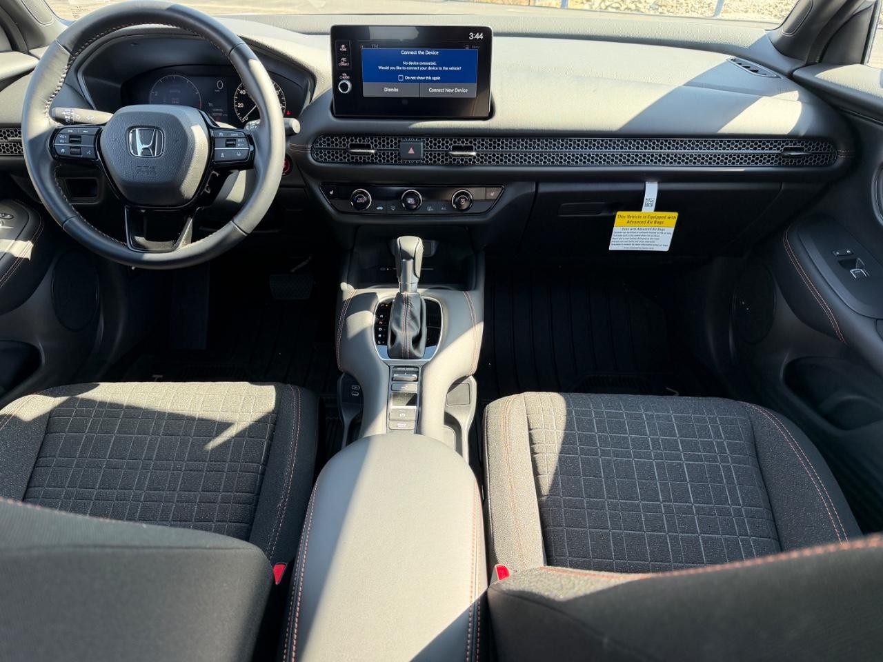 Honda HR-V Vehicle Full-screen Gallery Image 12