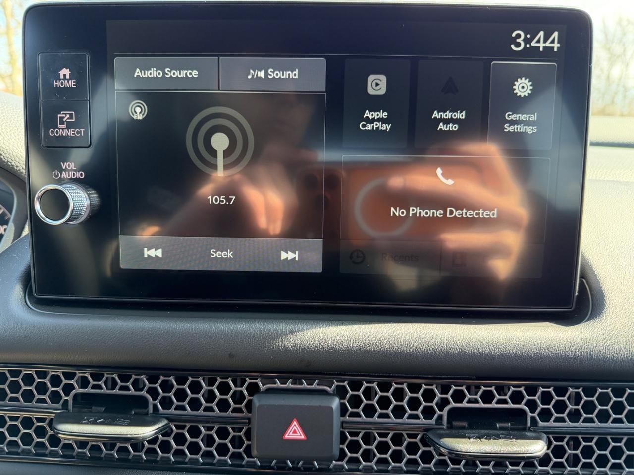 Honda HR-V Vehicle Full-screen Gallery Image 22