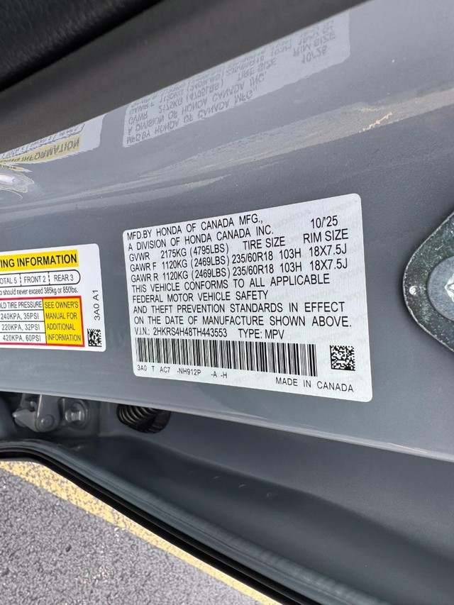 Honda CR-V Vehicle Full-screen Gallery Image 30