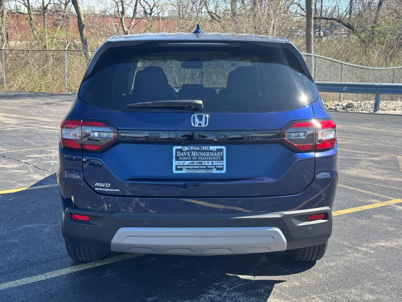 Honda Pilot Vehicle Full-screen Gallery Image 06