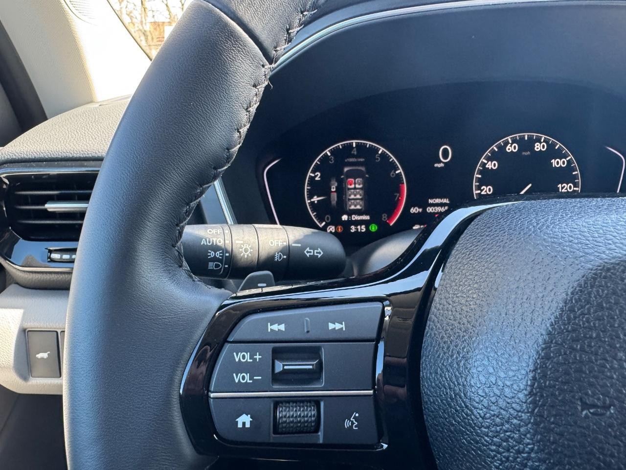 Honda Pilot Vehicle Full-screen Gallery Image 20