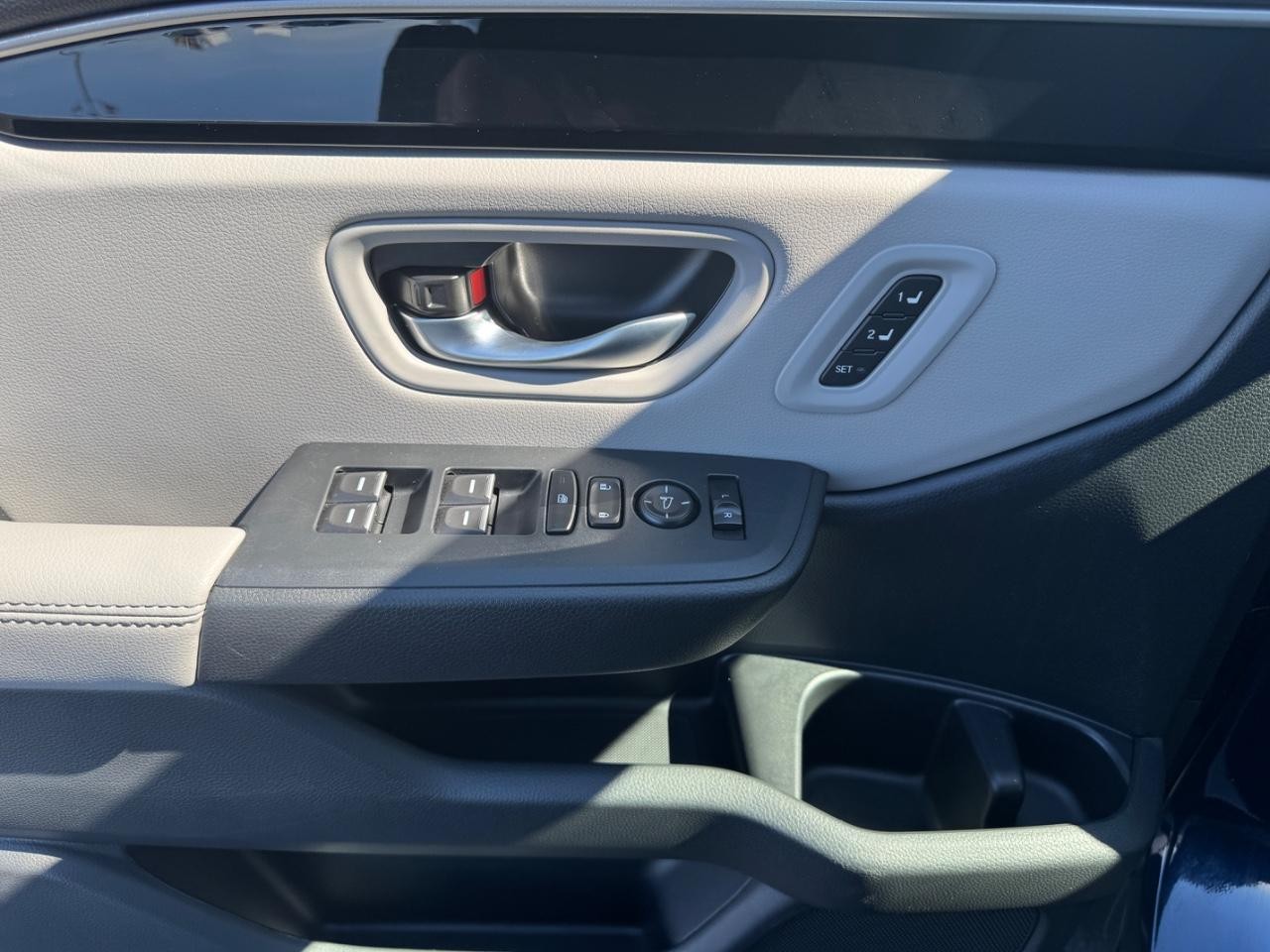 Honda Pilot Vehicle Full-screen Gallery Image 21