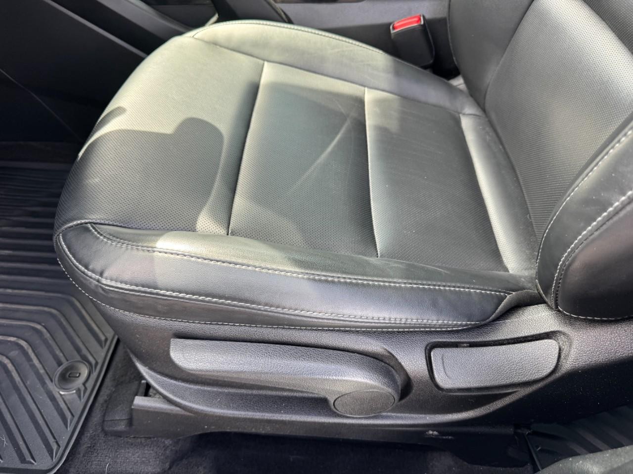 Kia Telluride Vehicle Full-screen Gallery Image 21