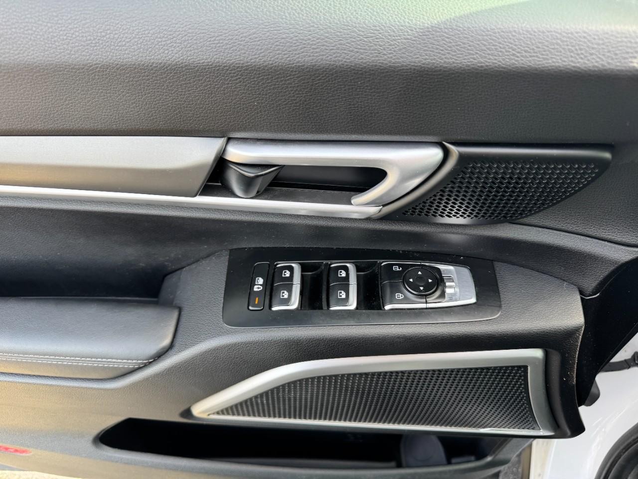 Kia Telluride Vehicle Full-screen Gallery Image 22