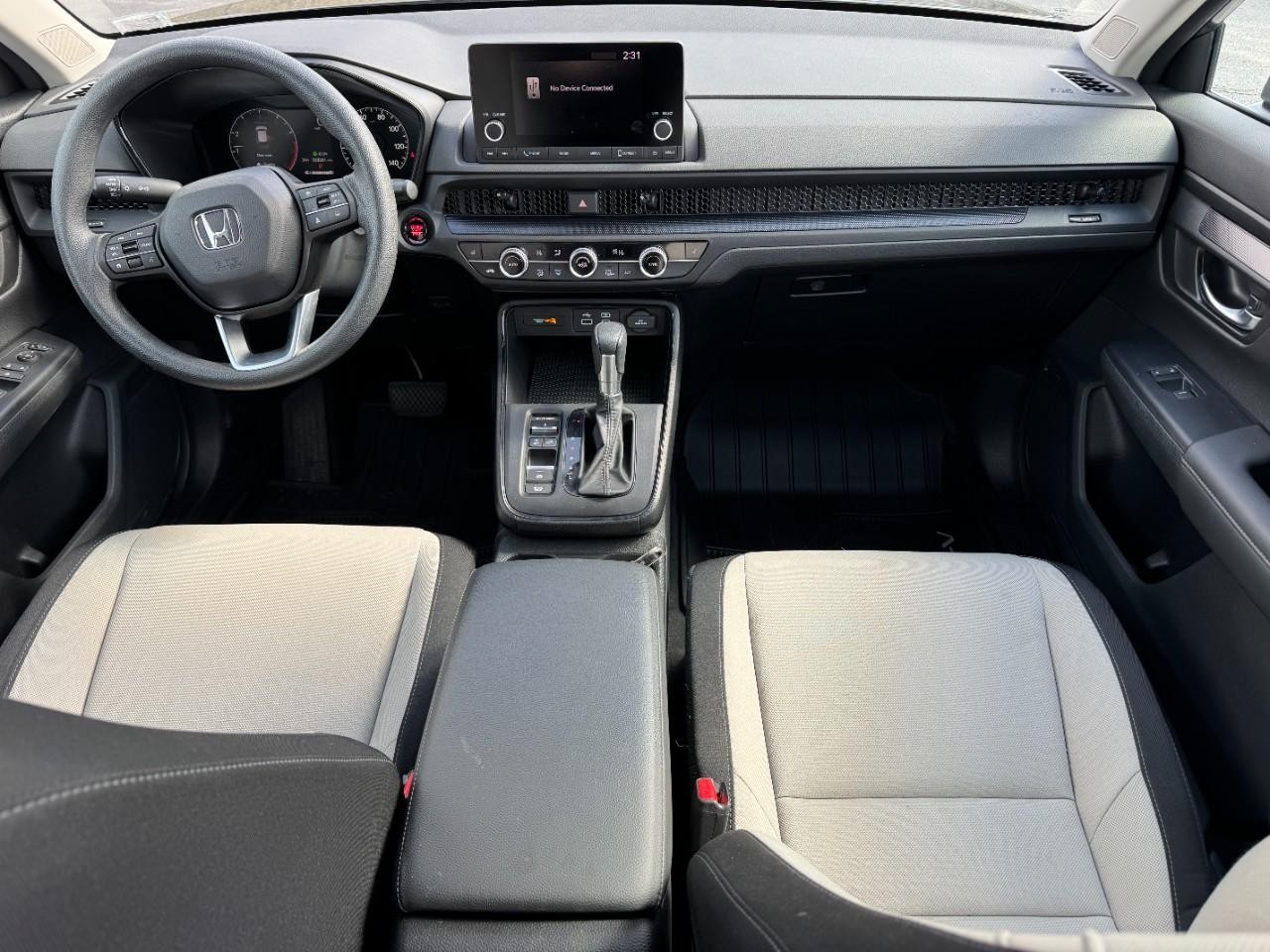 Honda CR-V Vehicle Full-screen Gallery Image 11