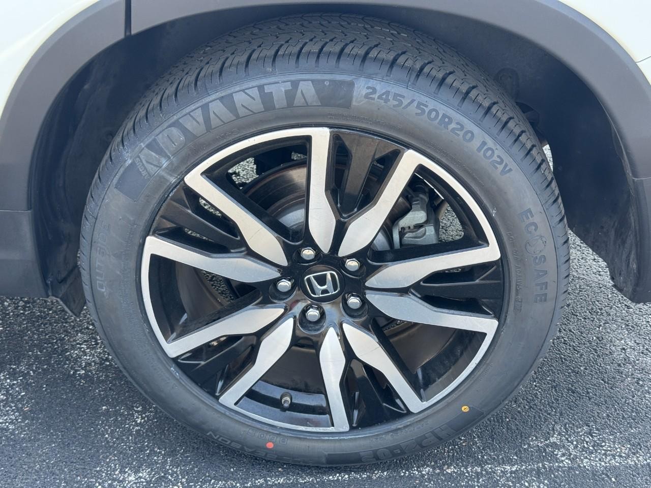 Honda Pilot Vehicle Full-screen Gallery Image 08