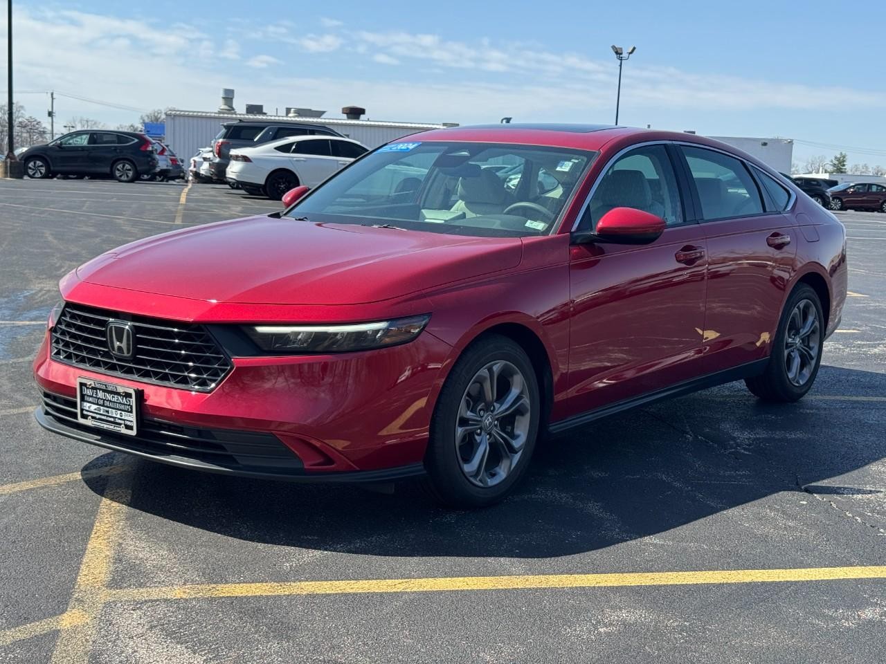 Honda Accord Sedan Vehicle Full-screen Gallery Image 08