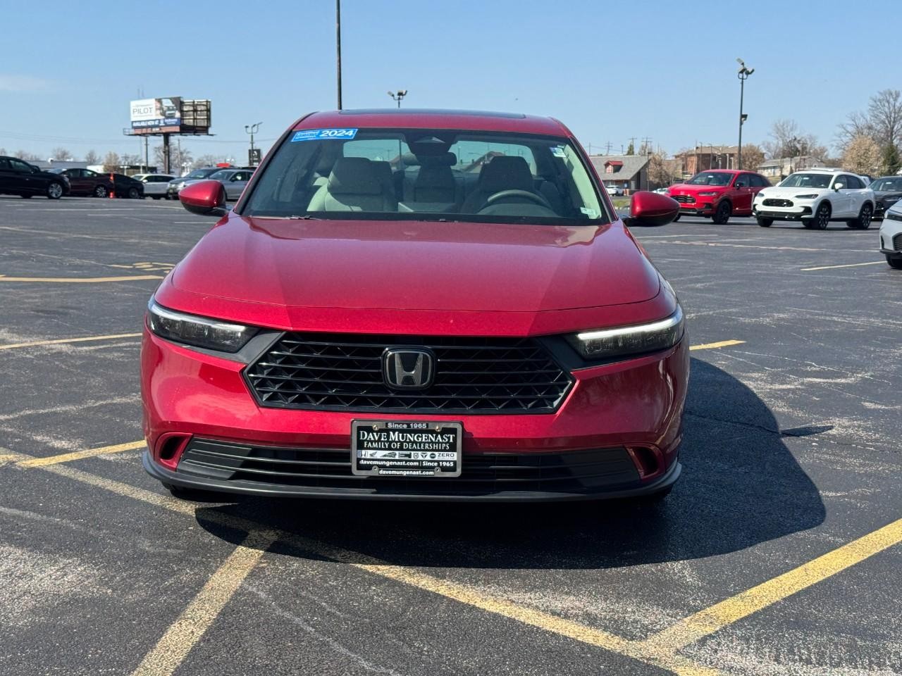 Honda Accord Sedan Vehicle Full-screen Gallery Image 09