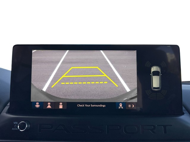 Honda Passport Vehicle Full-screen Gallery Image 19