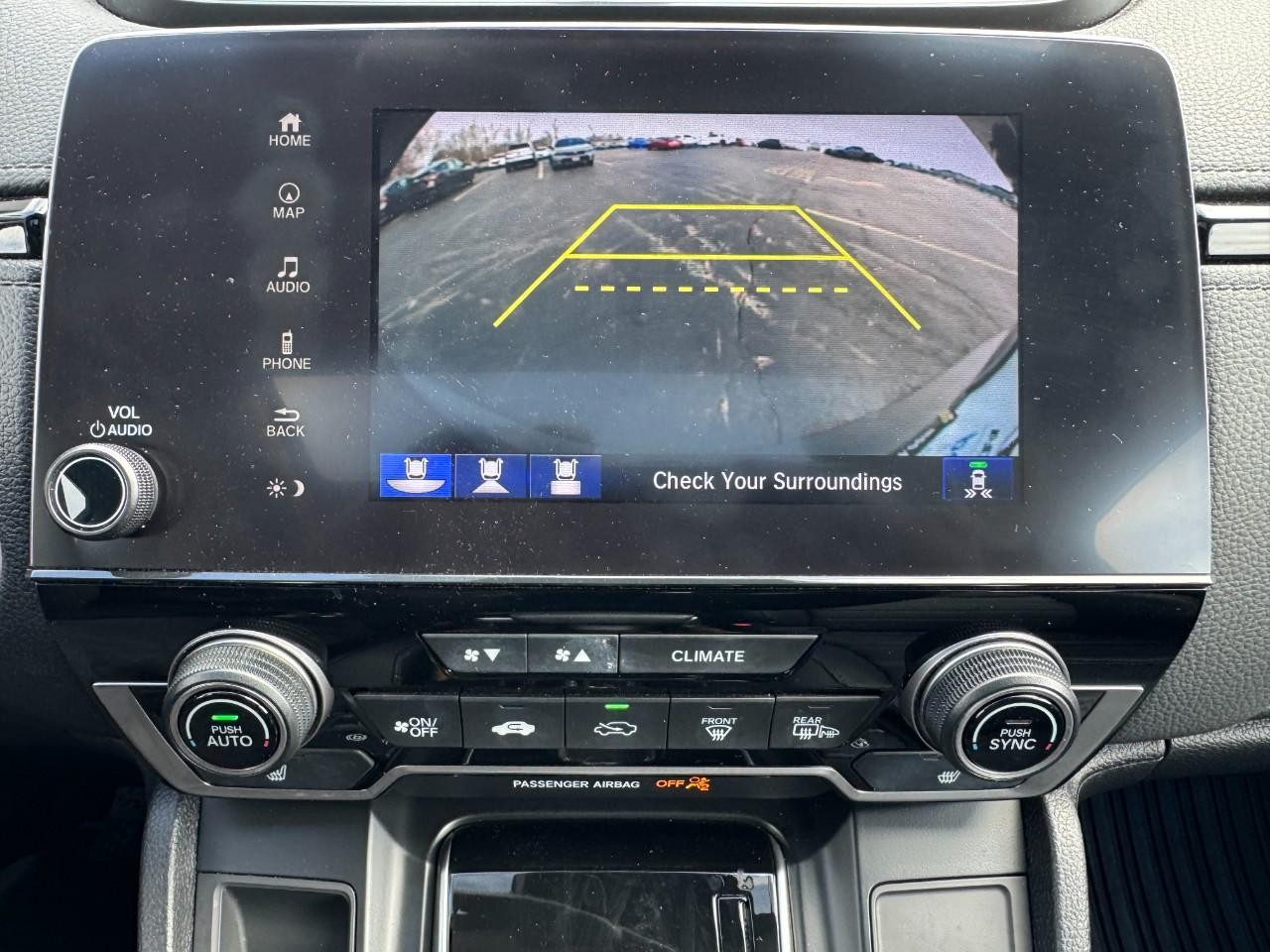 Honda CR-V Vehicle Full-screen Gallery Image 25