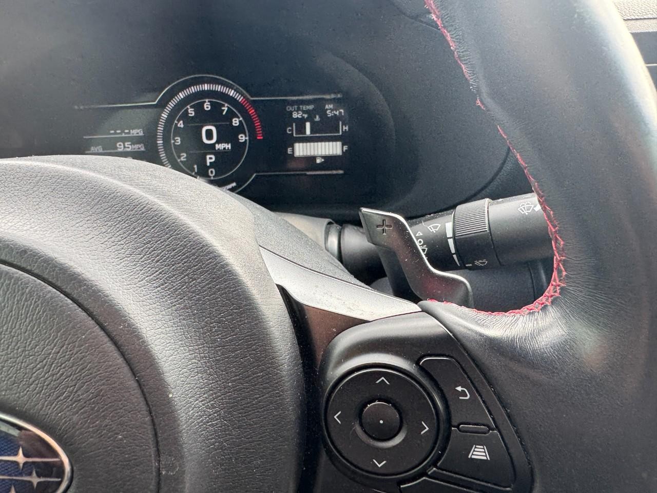 Subaru BRZ Vehicle Full-screen Gallery Image 16