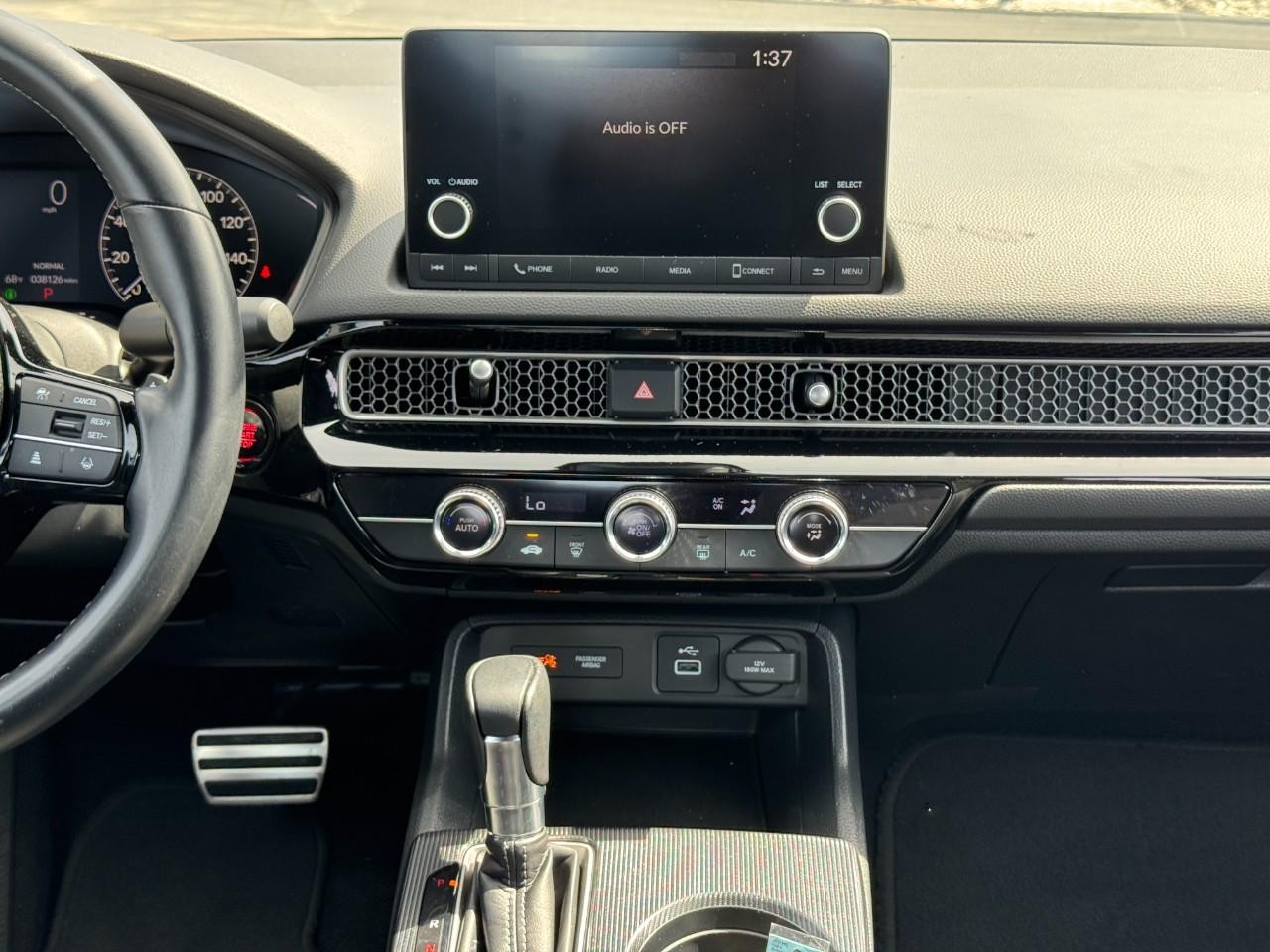 Honda Civic Sedan Vehicle Full-screen Gallery Image 13