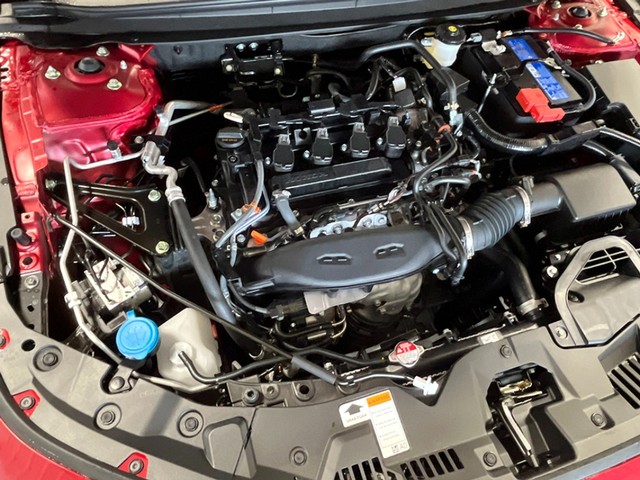 Honda Accord Sedan Vehicle Full-screen Gallery Image 12