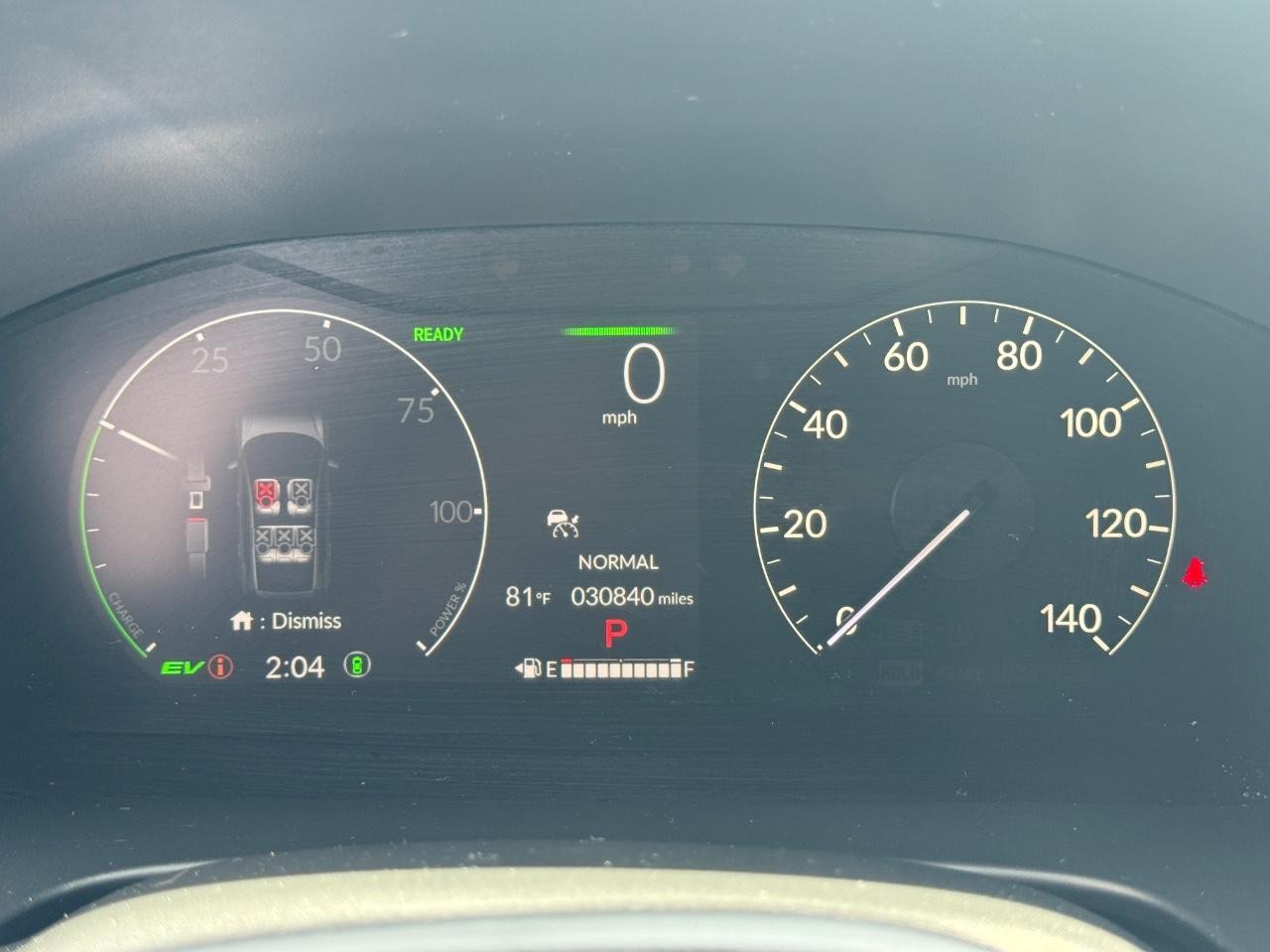 Honda CR-V Hybrid Vehicle Full-screen Gallery Image 26