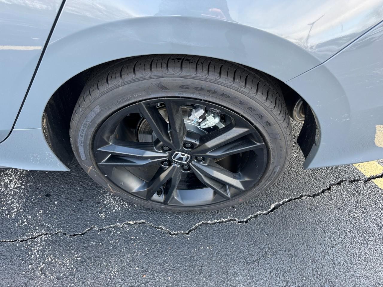 Honda Civic Si Vehicle Full-screen Gallery Image 07