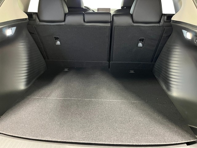 Honda HR-V Vehicle Full-screen Gallery Image 26