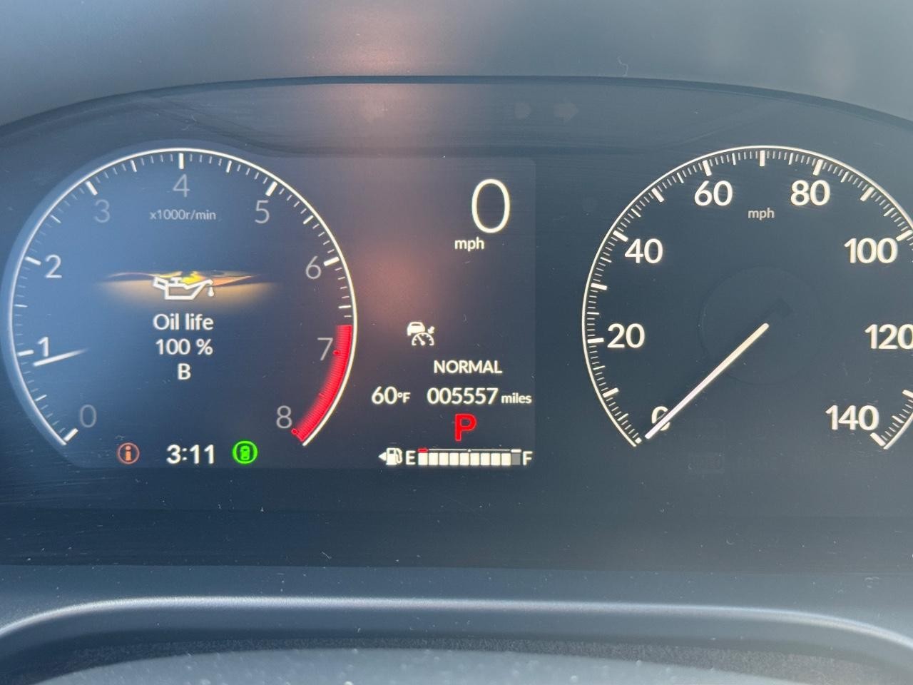 Honda HR-V Vehicle Full-screen Gallery Image 24