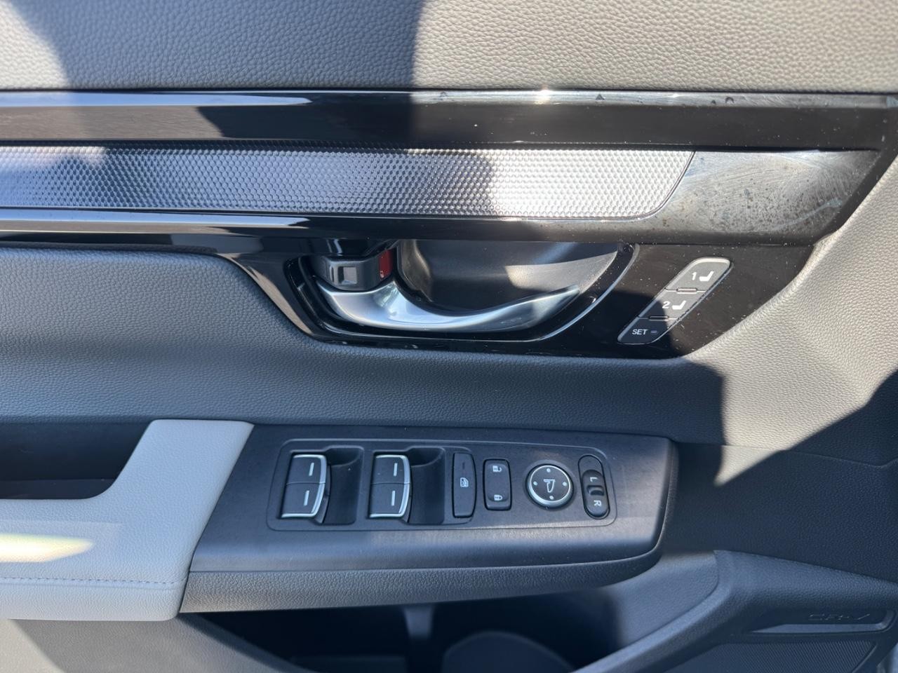 Honda CR-V Vehicle Full-screen Gallery Image 20