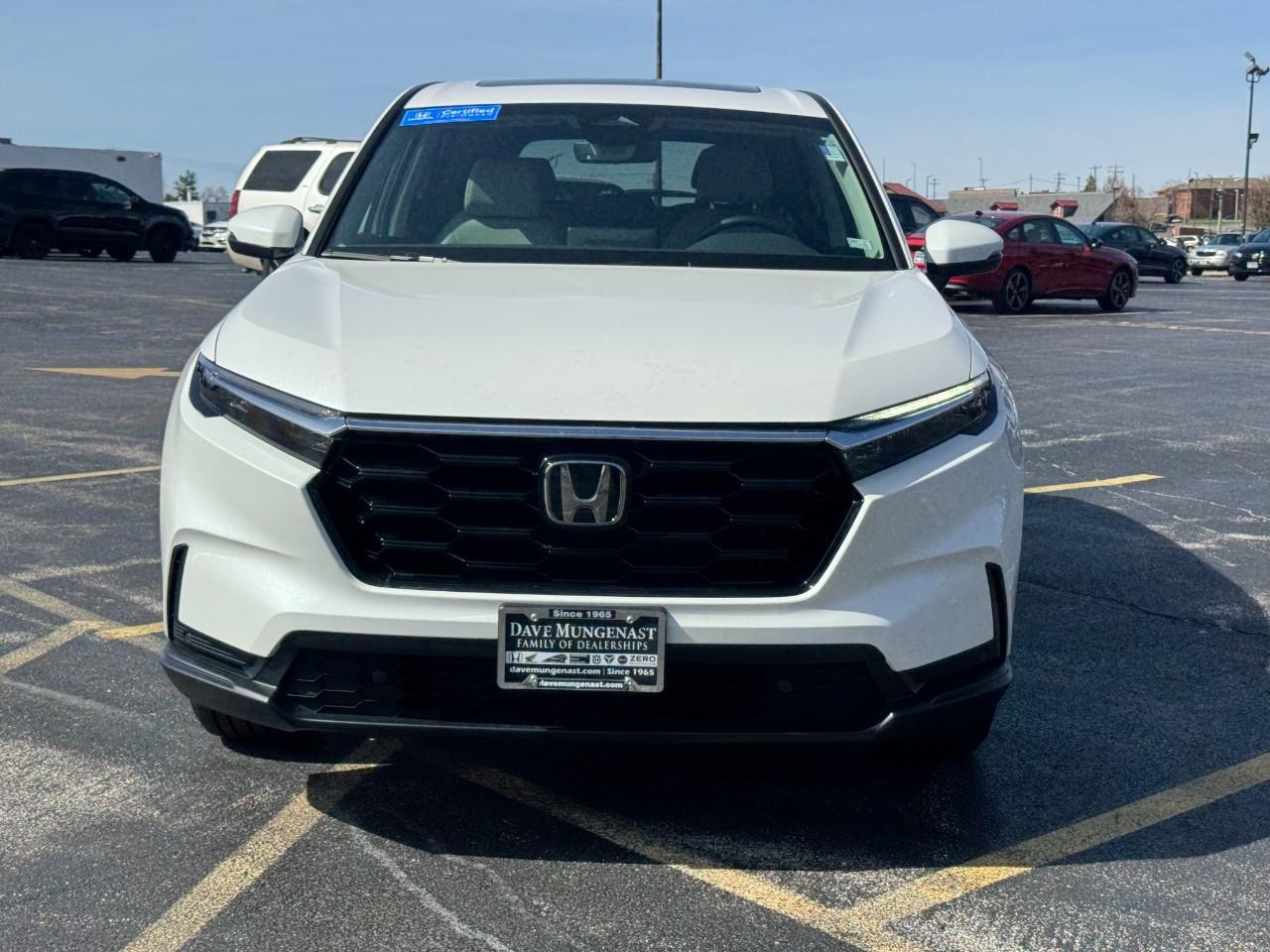 Honda CR-V Vehicle Full-screen Gallery Image 09