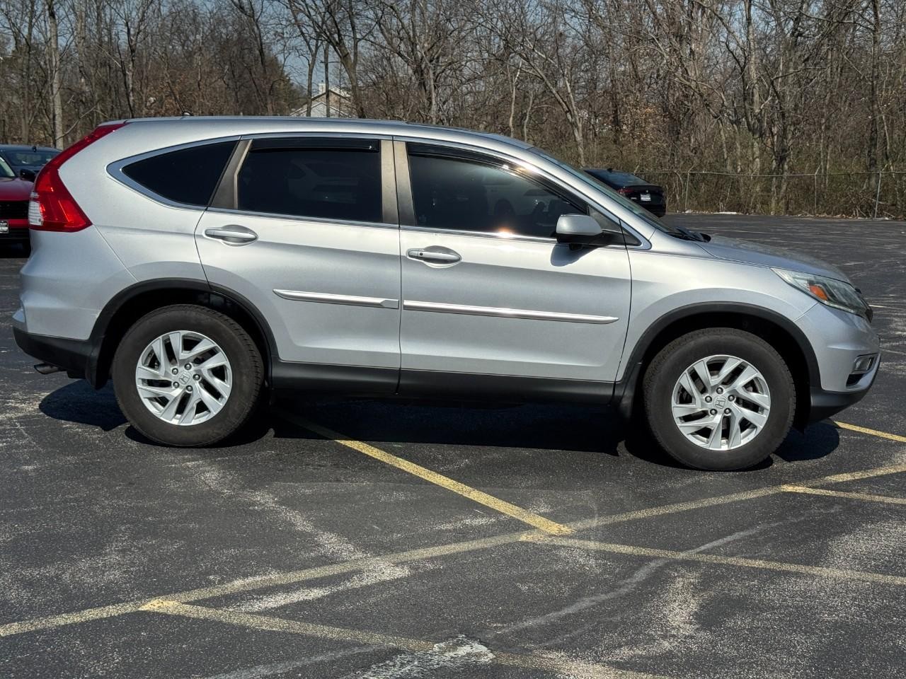 Honda CR-V Vehicle Full-screen Gallery Image 02