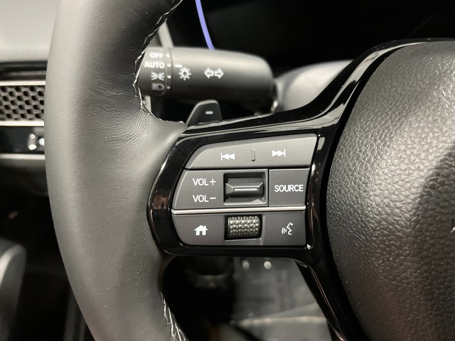 Honda Civic Sedan Vehicle Full-screen Gallery Image 17