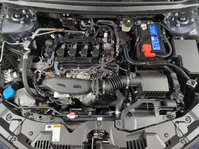 Honda Accord Sedan Vehicle Full-screen Gallery Image 07