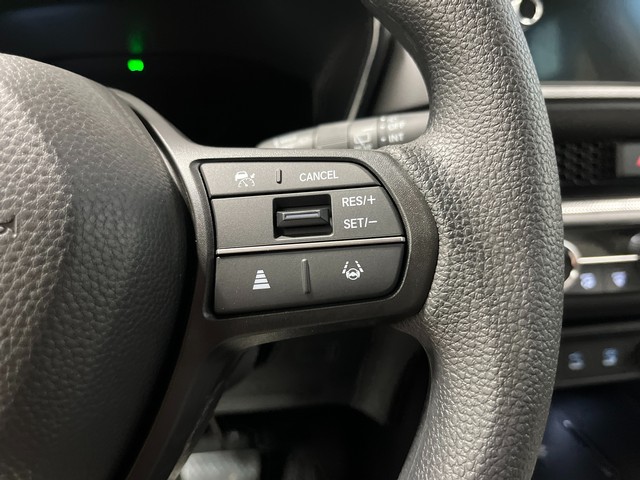 Honda CR-V Vehicle Full-screen Gallery Image 18