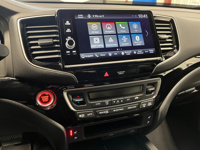 Honda Ridgeline Vehicle Full-screen Gallery Image 20