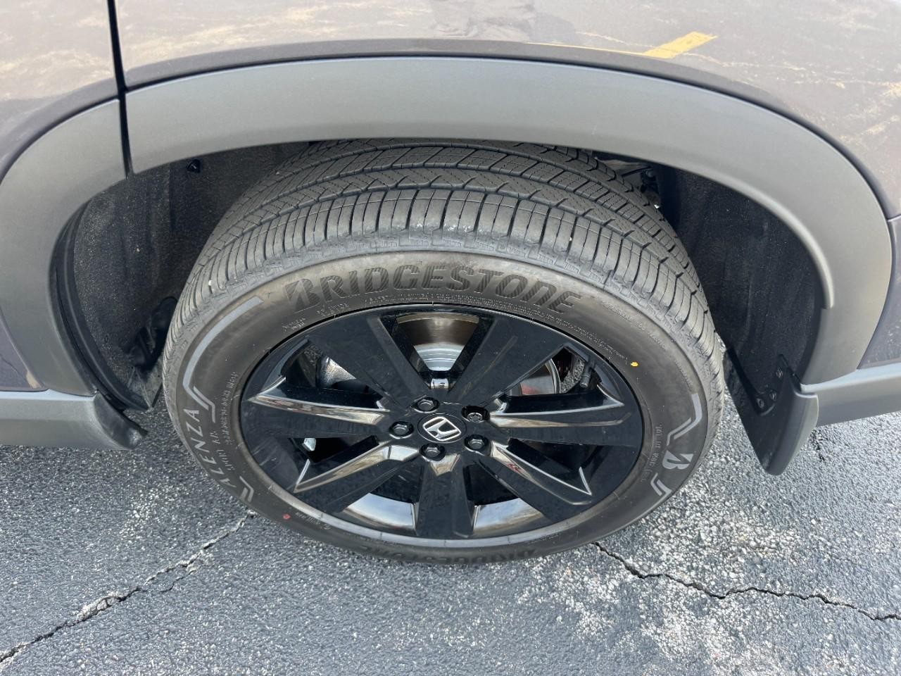 Honda Pilot Vehicle Full-screen Gallery Image 07