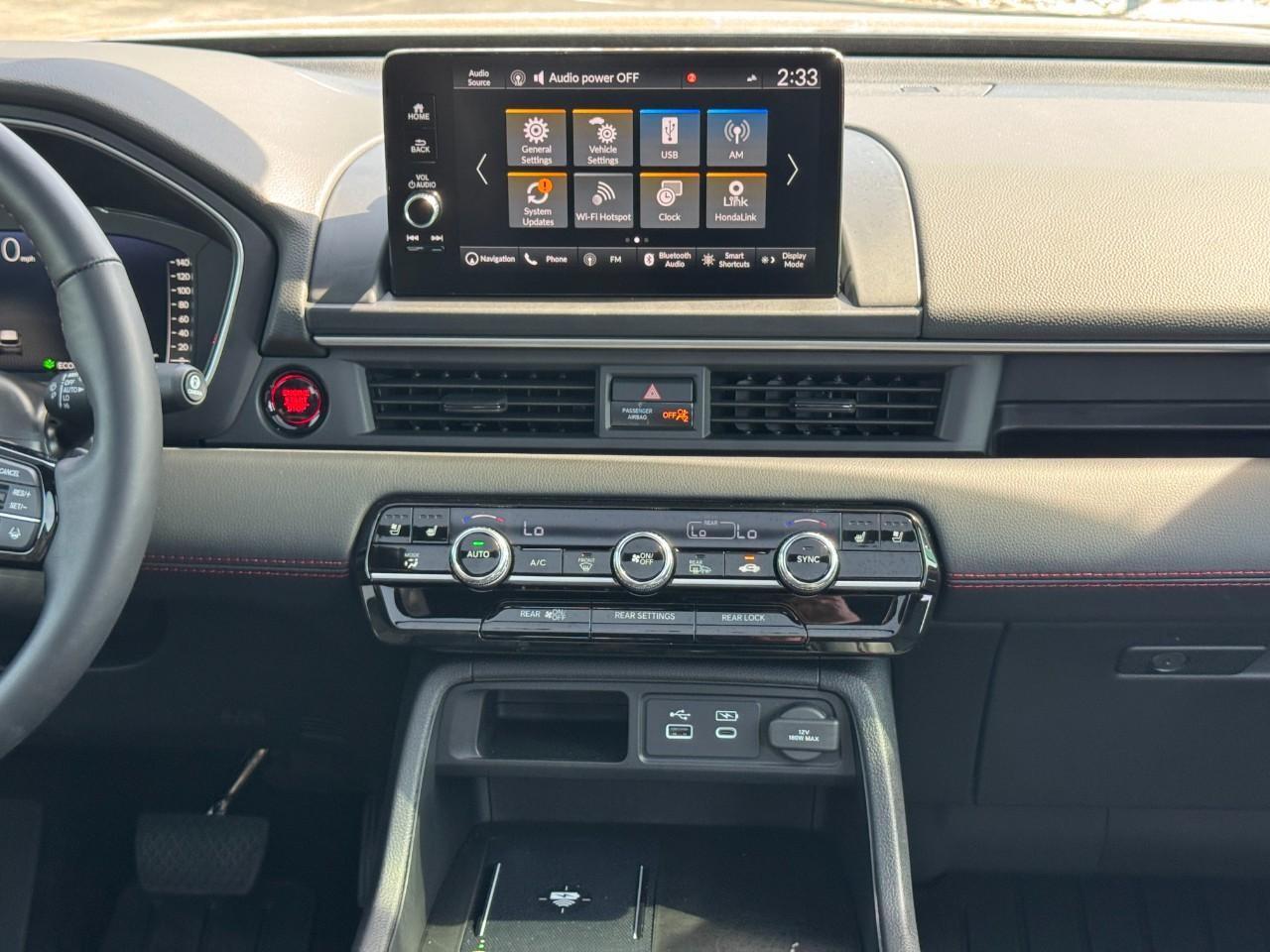 Honda Pilot Vehicle Full-screen Gallery Image 13