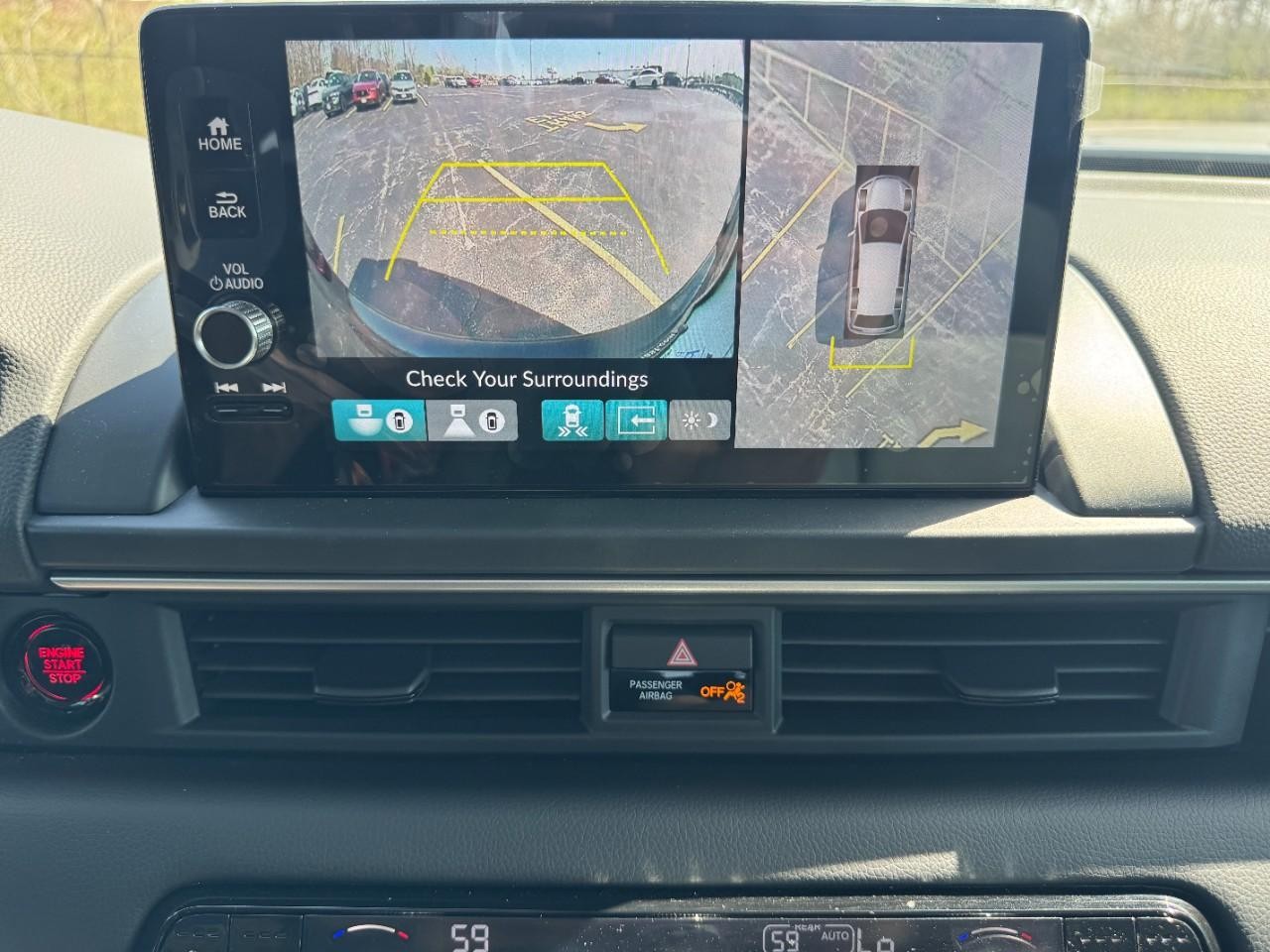 Honda Pilot Vehicle Full-screen Gallery Image 26