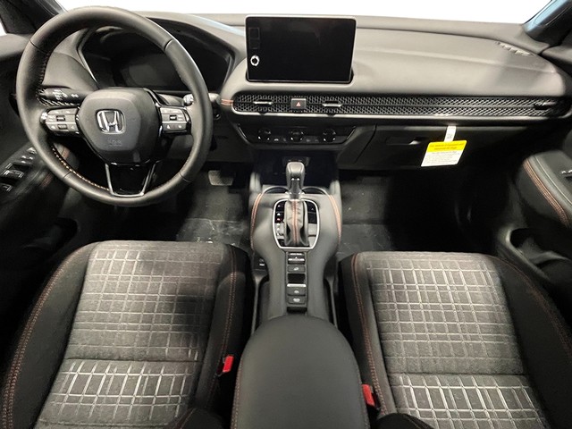 Honda HR-V Vehicle Full-screen Gallery Image 16