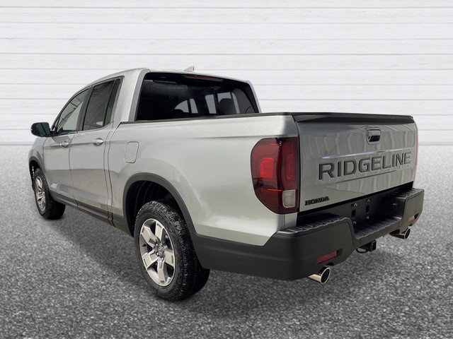 Honda Ridgeline Vehicle Full-screen Gallery Image 04