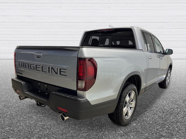 Honda Ridgeline Vehicle Full-screen Gallery Image 06