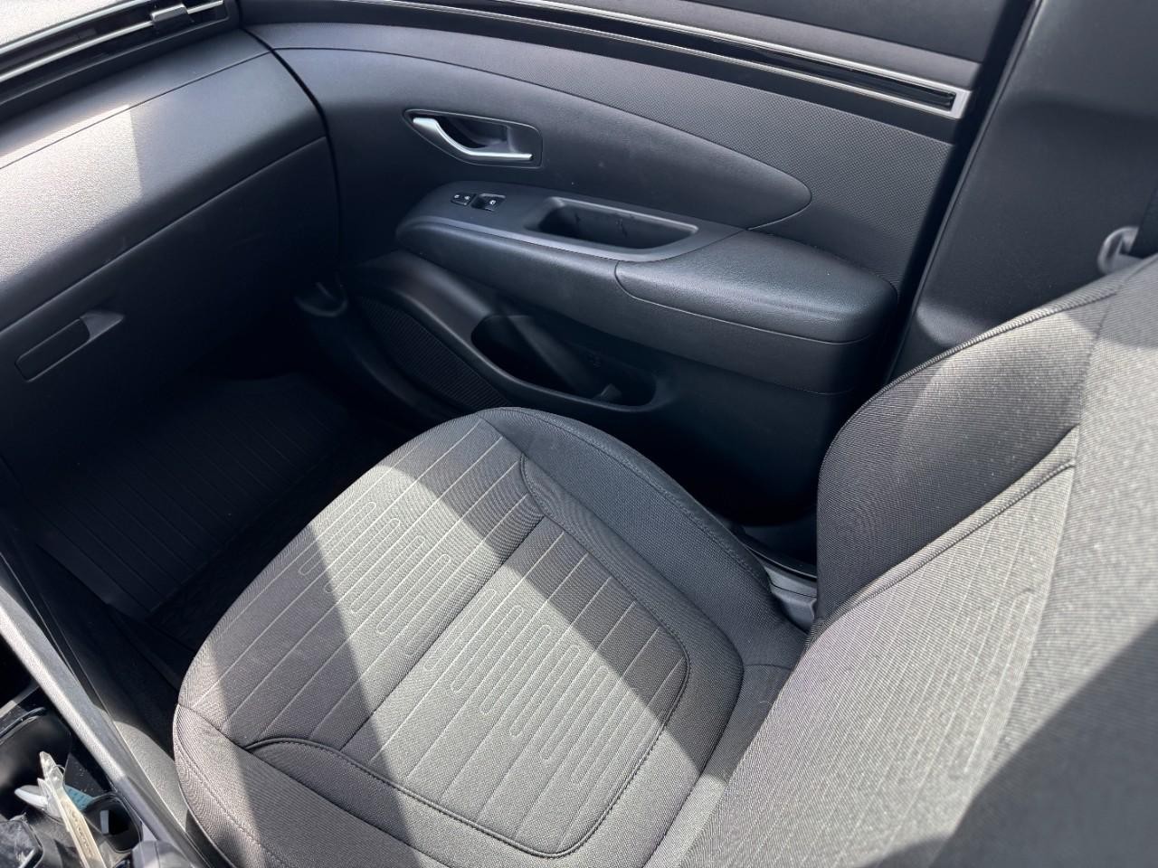 Hyundai Santa Cruz Vehicle Full-screen Gallery Image 15