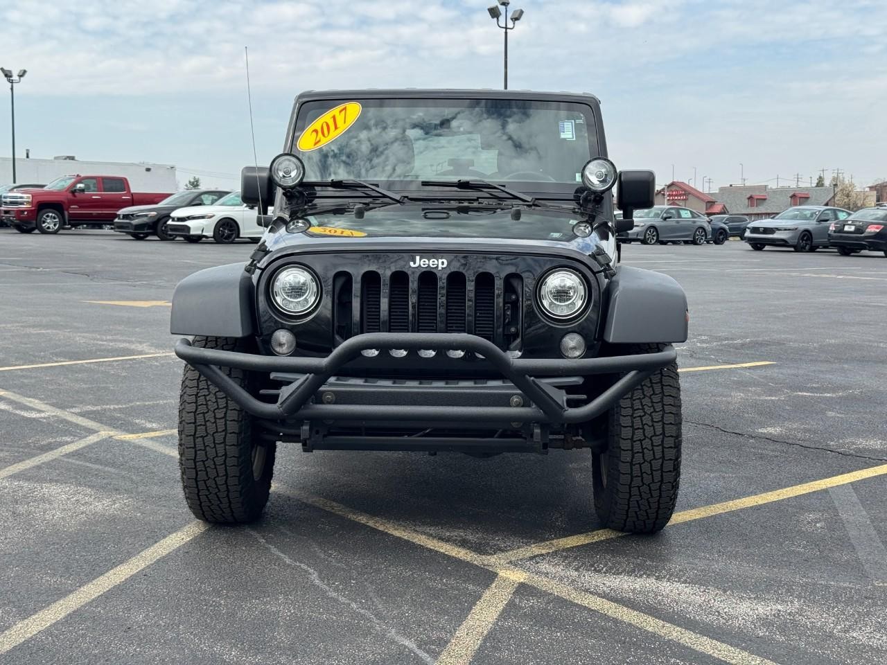 Jeep Wrangler Unlimited Vehicle Full-screen Gallery Image 09